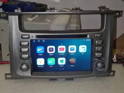 Магнитола для Toyota Land Cruiser 100 2002-2007, LX470 (экран климата снизу) - Carmedia MKD-7083-S10 Android 12, ТОП процессор, 4Гб+64Гб, CarPlay, SIM-слот