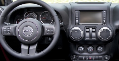 Штатная магнитола для Jeep Wrangler 2011+ (Rubicon, Sakhara) - Carmedia KR-1067-T8