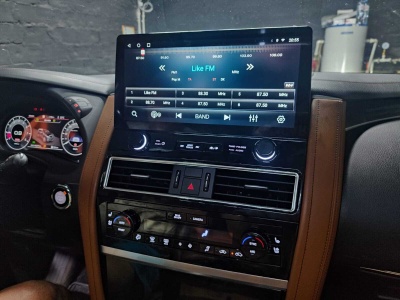 Монитор андроид для Infiniti QX80 / QX56 2010-2024, Nissan Patrol Y62 (поддержка усилителя Bose, штатного 360 и мониторов) - Carmedia ZH-N1401 монитор 14", Android 12, 8/128Гб, CarPlay, 4 SIM-слот, беспроводная зарядка