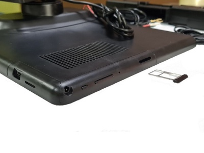 НАВЕСНОЙ МОНИТОР 15.6" ERGO ER156UN НА ANDROID