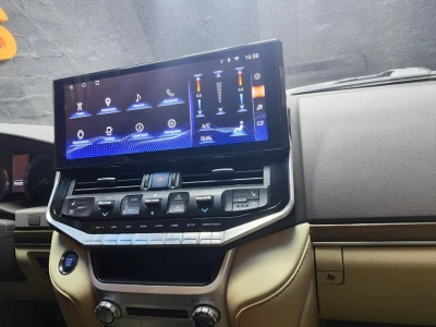 Монитор 16.3" для Toyota Land Cruiser 200 2016-2021 (для комплектаций с отдельным экраном климата) - Carmedia KP-T1603 Android 12, 6ГБ+128ГБ, SIM-слот