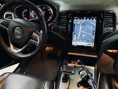 Штатная магнитола для Jeep Grand Cherokee 2013+ - Carmedia ZF-1217B-DSP ("Тесла-Стиль") на Android 9.0, 6-ТУРБО ядер, 4ГБ-64ГБ и встроенным DSP
