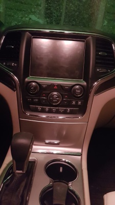 Штатная магнитола для Jeep Grand Cherokee 2013+ - Carmedia ZF-1217B-DSP ("Тесла-Стиль") на Android 9.0, 6-ТУРБО ядер, 4ГБ-64ГБ и встроенным DSP