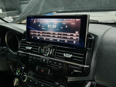 Магнитола для Toyota Land Cruiser 200 2008-2015 (климат на штатном экране) - Carmedia ZH-T1206X монитор 12.3", Android 12, 8Гб+128Гб, CarPlay, SIM-слот