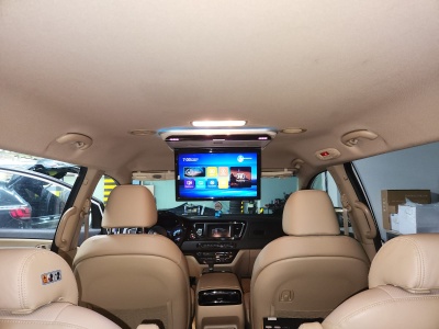 ПОТОЛОЧНЫЙ СМАРТ ТВ 17,3" для KIA CARNIVAL 2014-2021 (1920X1080, ANDROID), БЕЖЕВЫЙ