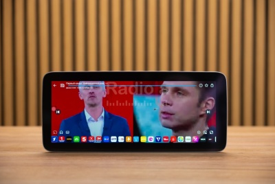 Магнитола для Mercedes-Benz A/B/C/CLA/CLS/G/GLA/GLC/V260/X-Класс 2014-2019 NTG 5.0/5.1 - Radiola RDL-7715 L монитор 12.3", Android 13, 8Гб+128Гб, CarPlay, SIM-слот