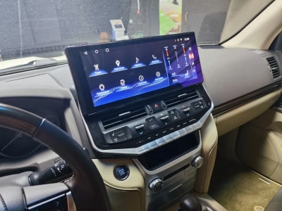 Монитор 16.3" для Toyota Land Cruiser 200 2016-2021 (для комплектаций с отдельным экраном климата) - Carmedia KP-T1603 Android 12, 6ГБ+128ГБ, SIM-слот