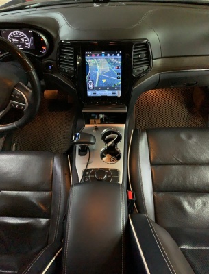 Штатная магнитола для Jeep Grand Cherokee 2013+ - Carmedia ZF-1217B-DSP ("Тесла-Стиль") на Android 9.0, 6-ТУРБО ядер, 4ГБ-64ГБ и встроенным DSP