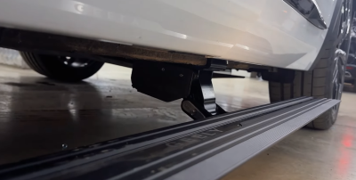 Электрические выдвижные пороги для Geely Monjaro