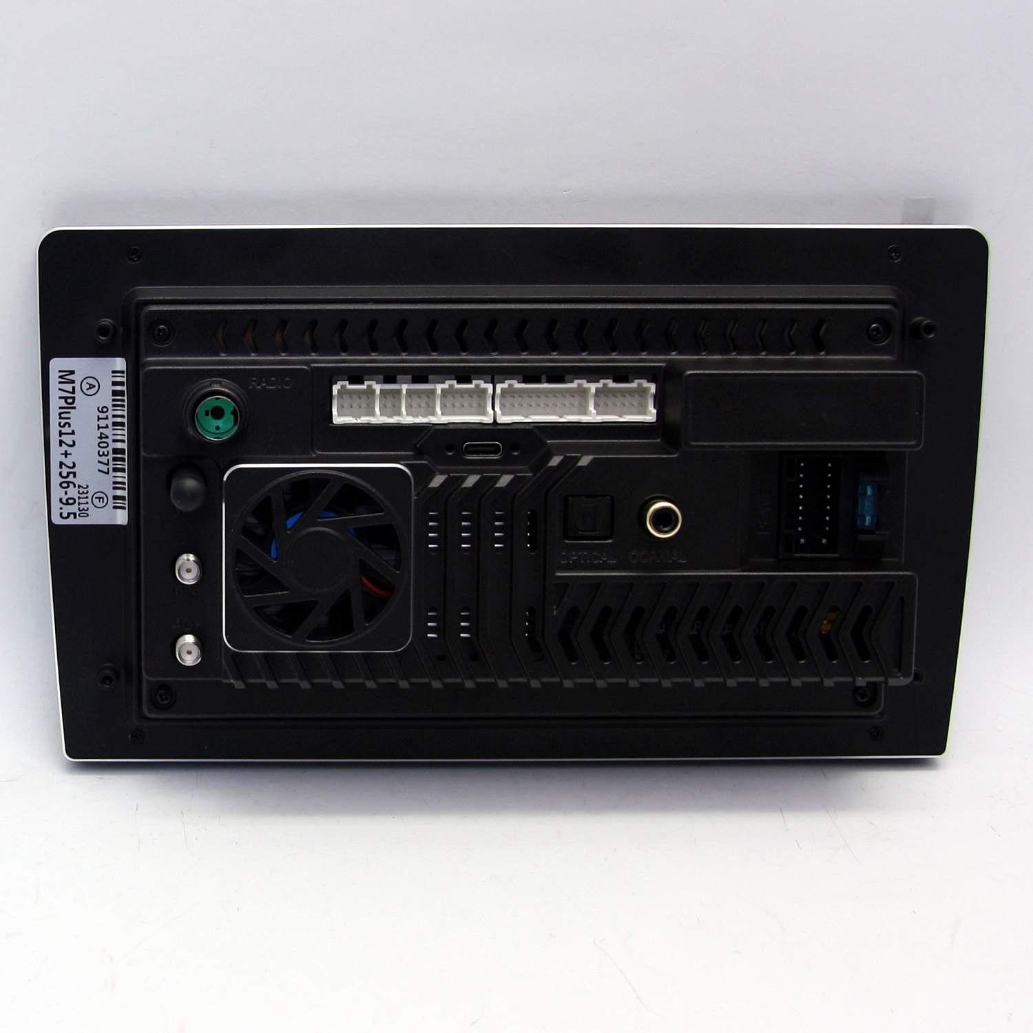 Магнитола универсальная без рамки (экран 10,3/9.5") - Mekede M7 Plus - Qled 2K, Android 13, ТОП процессор 7870, 12/256, CarPlay, 4G/LTE-SIM