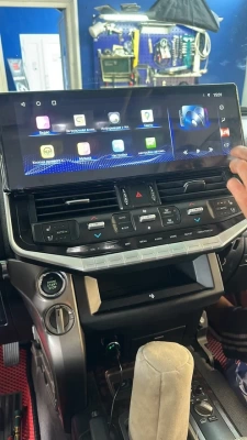 Монитор 16.3" Toyota Land Cruiser 200 2007-2015 (без отдельного экрана климата) - Carmedia KP-T1602 Android 12, 8ГБ+128ГБ, SIM-слот