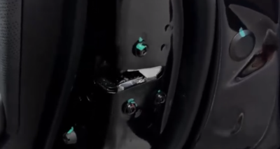 Автомобильный доводчик дверей для Jetour T2 / Авиационный алюминий / Производство Россия