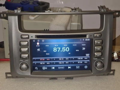 Магнитола для Toyota Land Cruiser 100 2002-2007, LX470 (экран климата снизу) - Carmedia MKD-7083-S10 Android 12, ТОП процессор, 4Гб+64Гб, CarPlay, SIM-слот