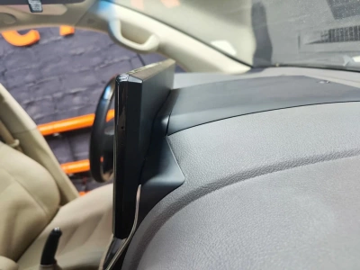 Монитор 16.3" для Toyota Land Cruiser 200 2016-2021 (для комплектаций с отдельным экраном климата) - Carmedia KP-T1603 Android 12, 6ГБ+128ГБ, SIM-слот