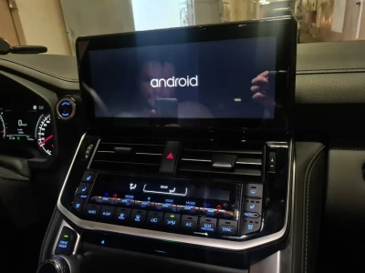 Магнитола + климат (перед + зад) для Toyota Land Cruiser 300 - Carmedia ZH-T1219 монитор 12.3", Android 13, CarPlay, 4G SIM-слот, 8Гб+128Гб