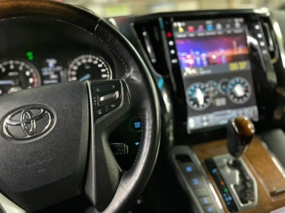 Магнитола для Toyota Alphard H30, Vellfire 2 2015-2023 - Carmedia ZF-1308L-GE монитор в стиле "Тесла" на Android 13, 8Гб+128Гб, 4G SIM-слот, CarPlay     