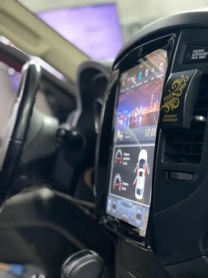 Магнитола андроид для Mitsubishi Pajero 4 2006-2023 - Carmedia ZF-1302-GE экран в стиле "Тесла" на Android 13, 8Гб+128Гб, CarPlay, 4G SIM-слот