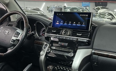 Магнитола для Toyota Land Cruiser 200 2007-2015 (климат на мониторе) - FarCar TY5001 монитор 12.3" на Android 13, 8Гб+128Гб, CarPlay, 4G SIM-слот
