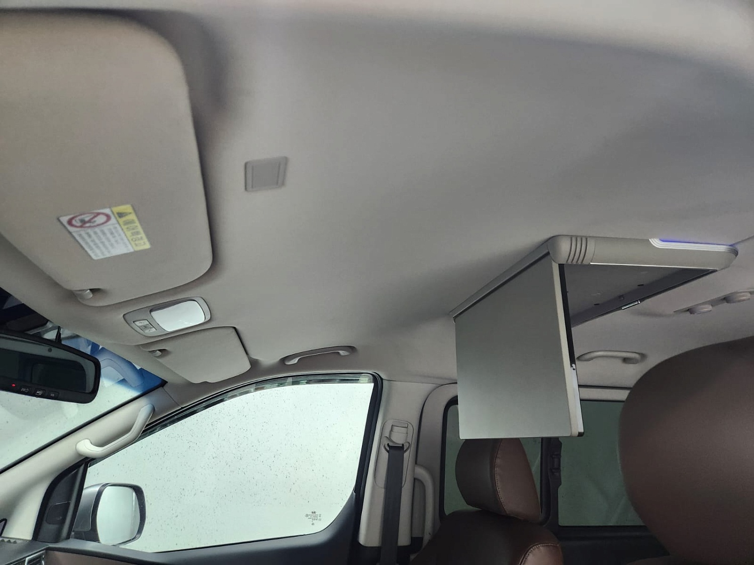 ПОТОЛОЧНЫЙ СМАРТ ТВ 17,3" для Hyundai Starex  ERGO ER1750AN (1920X1080, ANDROID), СЕРЫЙ