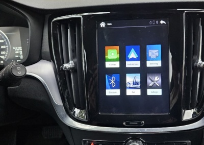 Блок CarPlay и Android Auto с навигацией для Volvo XC90 2014—2025 — CarPlay BOX
